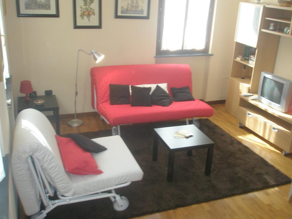 Ferienwohnung La Rondine Lucca Zimmer foto