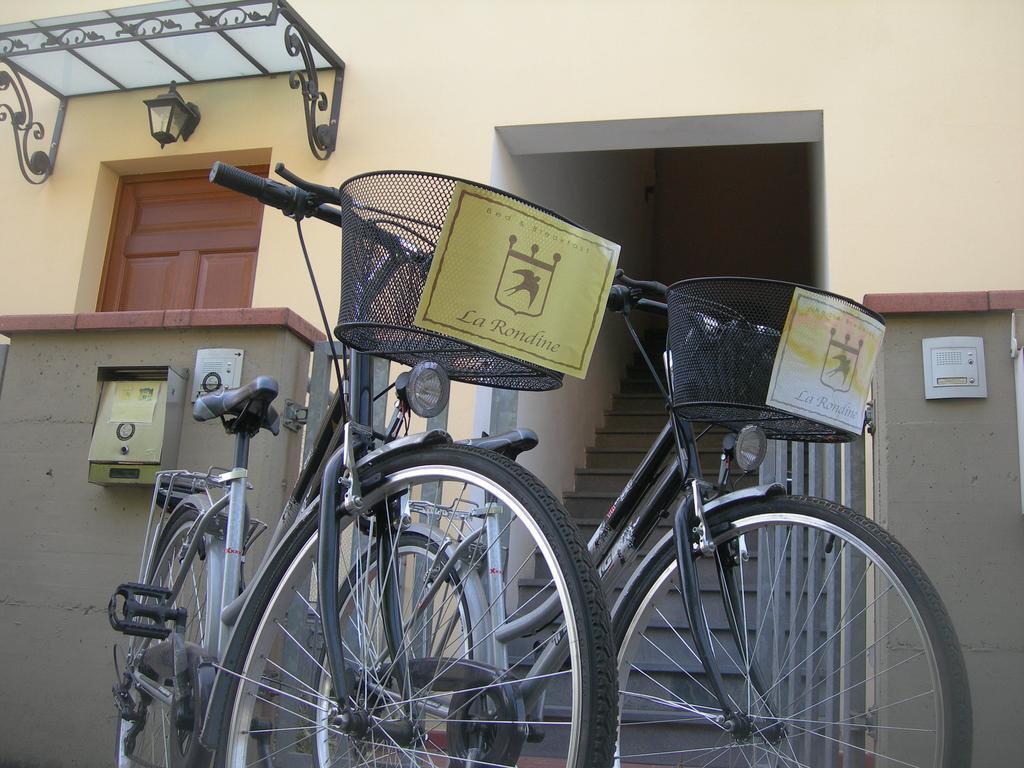 Ferienwohnung La Rondine Lucca Zimmer foto