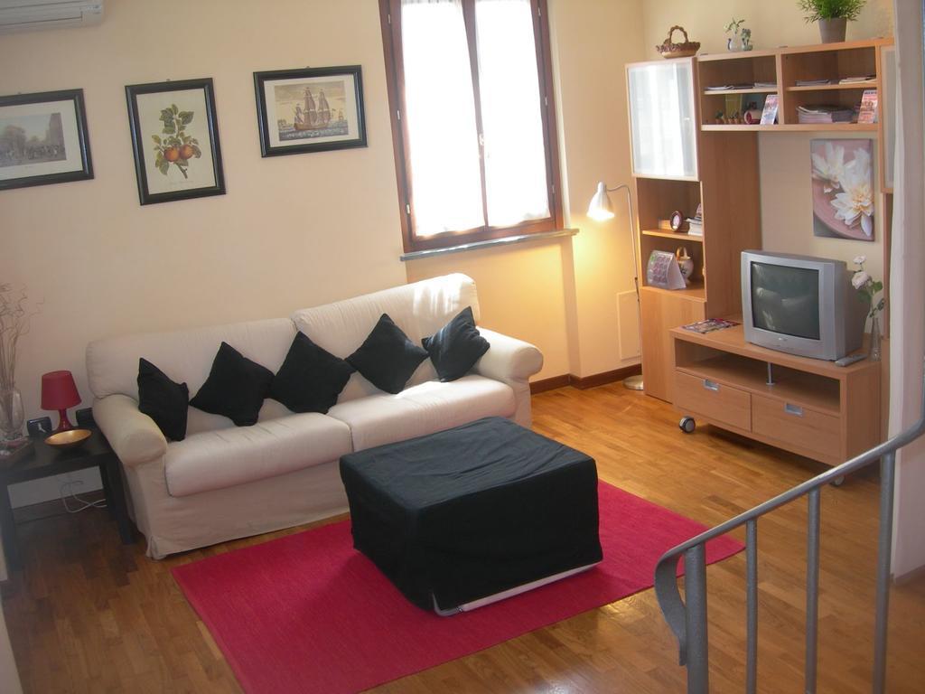 Ferienwohnung La Rondine Lucca Exterior foto
