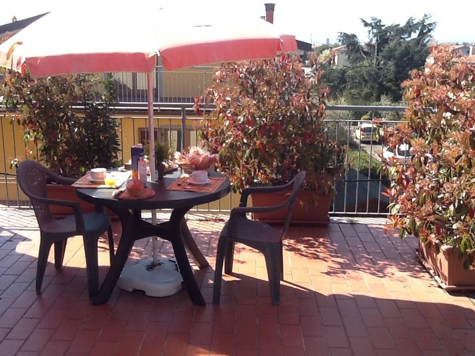 Ferienwohnung La Rondine Lucca Exterior foto