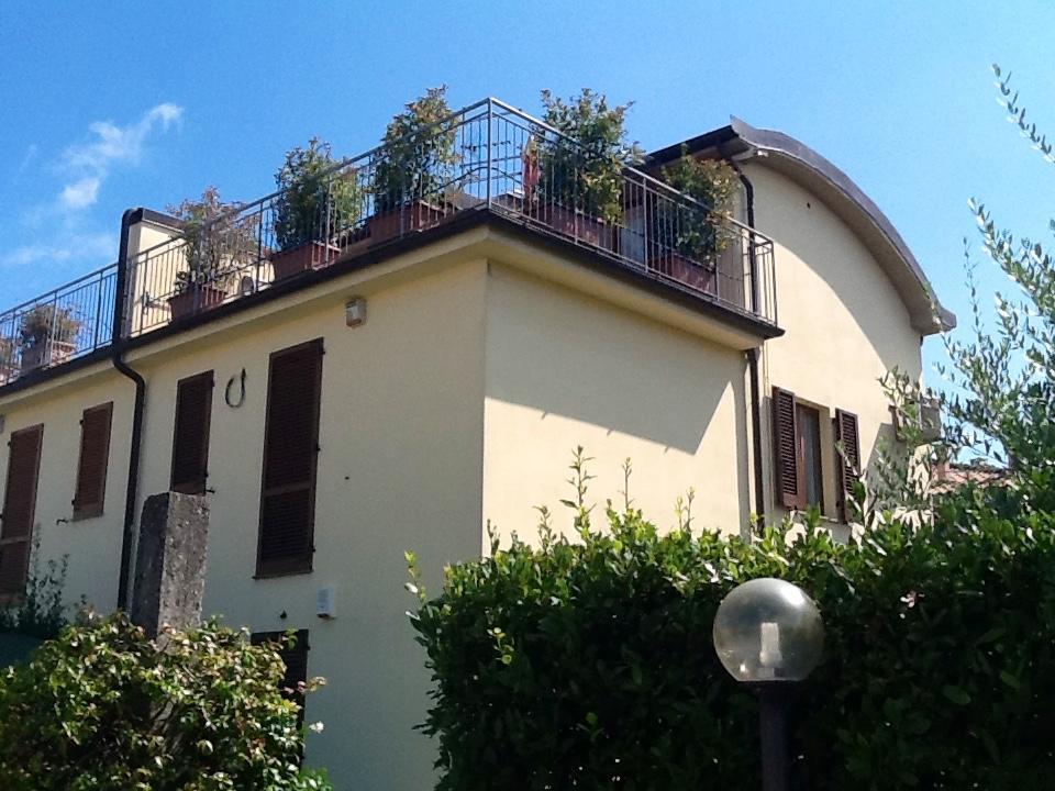 Ferienwohnung La Rondine Lucca Exterior foto